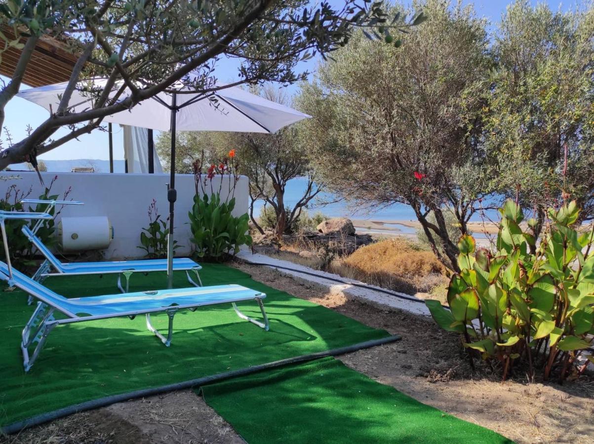 "Koukmos Beach" Greenspace Living - Private Sandy Beach Parákoila Buitenkant foto