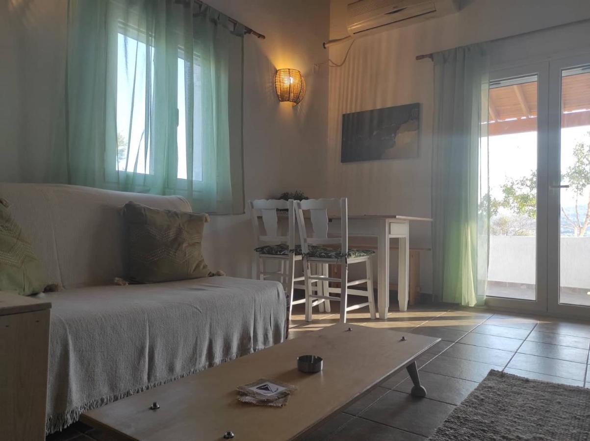 "Koukmos Beach" Greenspace Living - Private Sandy Beach Parákoila Buitenkant foto