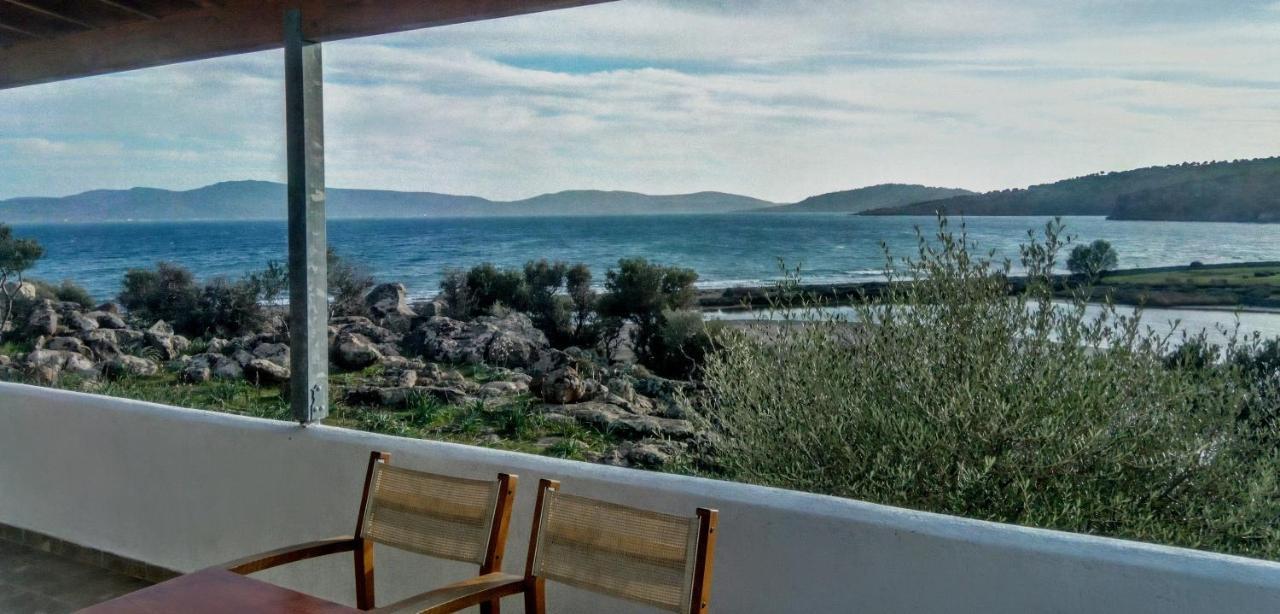 "Koukmos Beach" Greenspace Living - Private Sandy Beach Parákoila Buitenkant foto